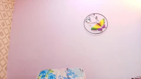 Snapshot of chantal_taylor_ chatting on September 13, 2:14 pm Raquel online show from September 13, 2:14 pm