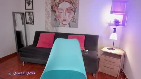 Snapshot of chantall_smith chatting on January 28, 3:14 pm   online show from January 28, 3:14 pm