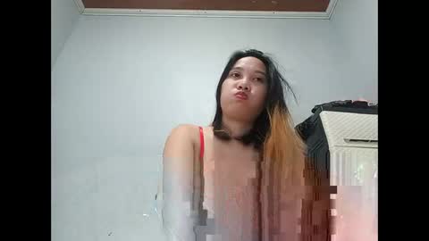Snapshot of char_cute143 chatting on October 14, 12:46 am char_cute143 online show from October 14, 12:46 am