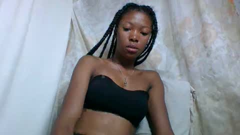 Snapshot of chariola0101 chatting on January 27, 12:26 pm chariola0101 online show from January 27, 12:26 pm
