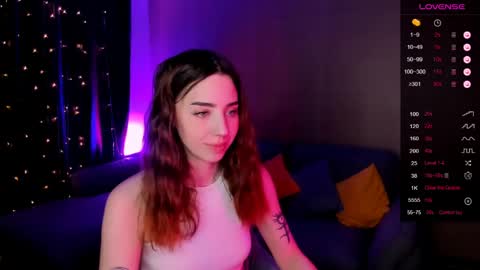Charli online show from May 19, 8:10 am