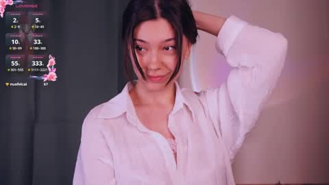 Yumi online show from April 30, 8:57 pm