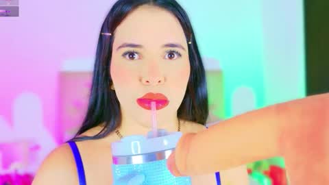 Charloott Evans online show from December 5, 1:38 am