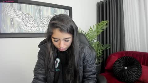 Snapshot of charlote_horny chatting on January 20, 7:04 pm Charlote online show from January 20, 7:04 pm