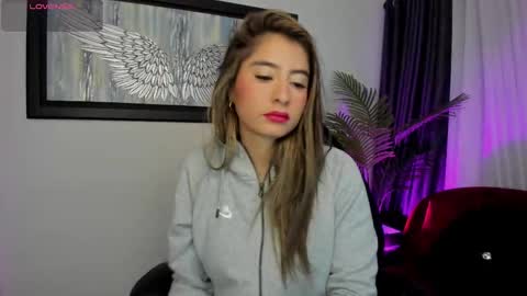 Snapshot of charlote_horny chatting on September 13, 11:40 am Charlote online show from September 13, 11:40 am
