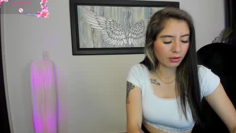 Snapshot of charlote_horny chatting on February 28, 9:44 pm Charlote online show from February 28, 9:44 pm