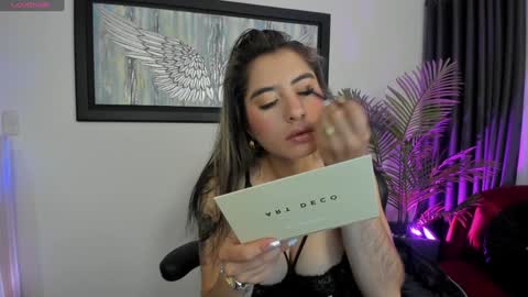 Snapshot of charlote_horny chatting on February 7, 2:19 am Charlote online show from February 7, 2:19 am