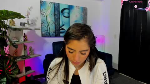 Snapshot of charlote_horny chatting on January 10, 12:36 pm Charlote online show from January 10, 12:36 pm