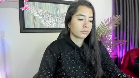 Snapshot of charlote_horny chatting on January 26, 11:39 am Charlote online show from January 26, 11:39 am