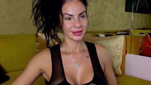 Snapshot of charlott3_1 chatting on October 7, 4:28 am CHARLOTTE online show from October 7, 4:28 am