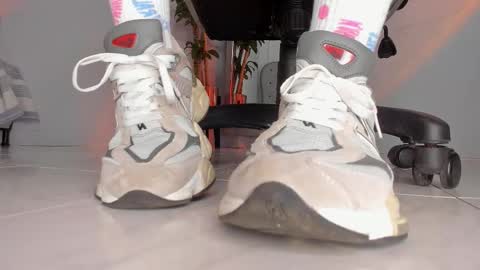 charlotte  grey online show from October 13, 7:38 pm