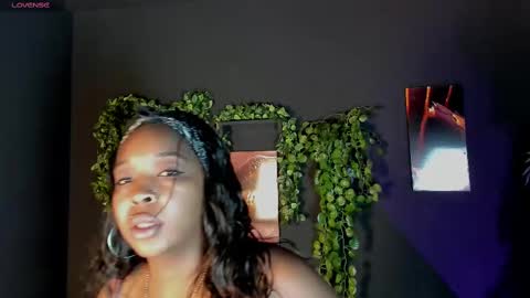 Snapshot of charlotte_brown_1 chatting on March 4, 1:06 pm CHARLOTTE BROWN online show from March 4, 1:06 pm