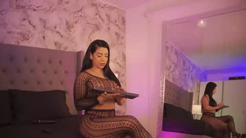 Charlotte online show from September 30, 11:09 pm