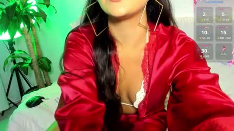 Charlotte james online show from February 11, 2:47 am