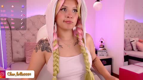 Snapshot of charlotte_jones__1 chatting on February 4, 11:49 am Charlotte online show from February 4, 11:49 am