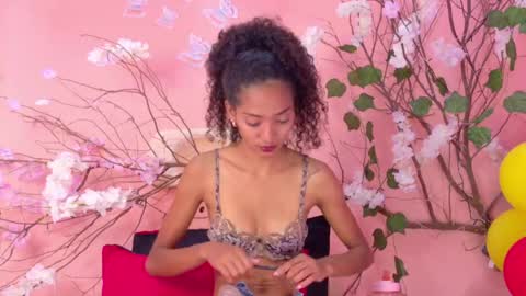 CHARLOTTE online show from June 3, 12:06 pm