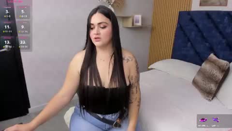 Charlotte Mayers online show from July 30, 11:44 am