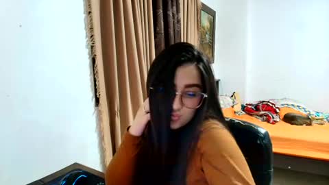 charlotte_richardson online show from June 14, 2:24 am