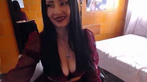 Snapshot of charlotte_temple chatting on March 1, 1:40 pm Charlotte online show from March 1, 1:40 pm
