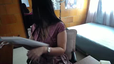 Snapshot of charlotte_temple chatting on January 4, 3:07 pm Charlotte online show from January 4, 3:07 pm