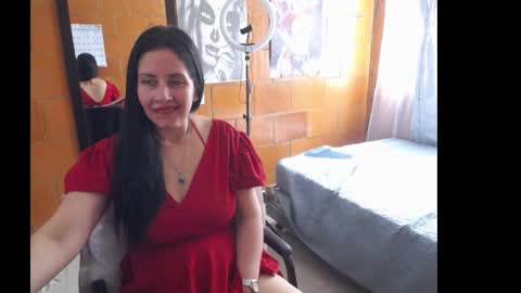 Snapshot of charlotte_temple chatting on January 11, 3:31 pm Charlotte online show from January 11, 3:31 pm