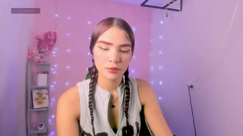 charlotteee online show from October 1, 4:06 am