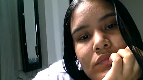 charlottequeen_21 online show from July 1, 1:16 am