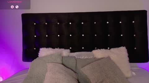 charlotterussel online show from February 2, 5:04 pm