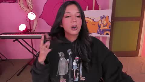 Victoria online show from October 11, 7:27 pm