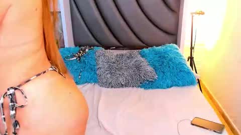 Charon  Stom online show from March 5, 3:30 pm