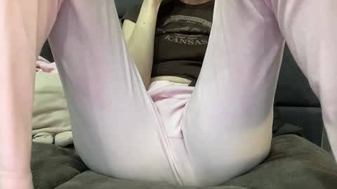 Vicky online show from April 29, 8:03 pm