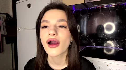 chasitykuhnle online show from April 8, 8:16 am