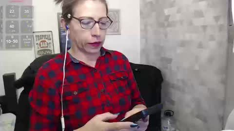 Snapshot of chayla_ruiz chatting on September 16, 10:07 pm CHAYLA VICTORIA RUIZ online show from September 16, 10:07 pm