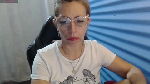 CHAYLA VICTORIA RUIZ  online show from May 2, 10:35 pm