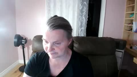 chealsiek online show from July 14, 1:06 am