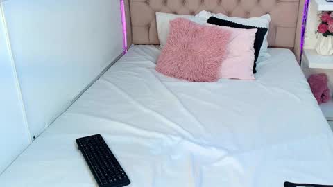 cheerry_moon online show from March 14, 12:11 am