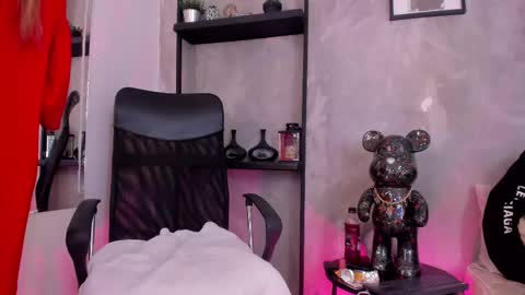 Snapshot of chelseadalea chatting on February 12, 7:02 pm Chelsea online show from February 12, 7:02 pm