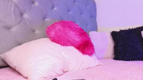 Chelsy Rouse online show from March 8, 2:04 am