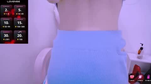 Snapshot of cherriana chatting on October 14, 4:48 am Cheri online show from October 14, 4:48 am