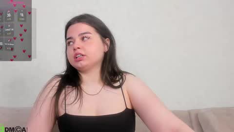 Lola online show from October 1, 7:13 am