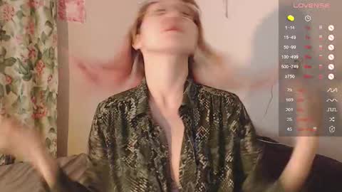 Cheryl online show from September 28, 2:11 pm