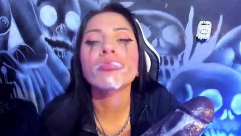 cherry jenklins87 online show from July 1, 5:12 pm