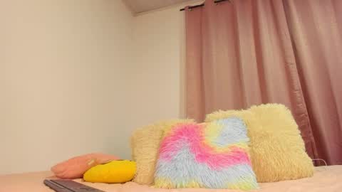 cherry_lunee online show from May 5, 2:14 am