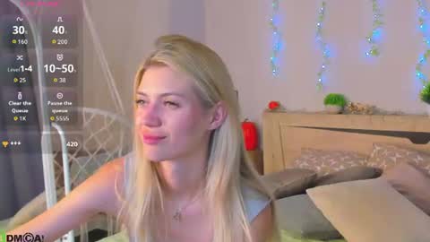 cherry_pr1ce online show from June 16, 11:39 pm