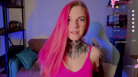 Snapshot of cherry_roxy chatting on September 13, 9:34 pm Roxy online show from September 13, 9:34 pm