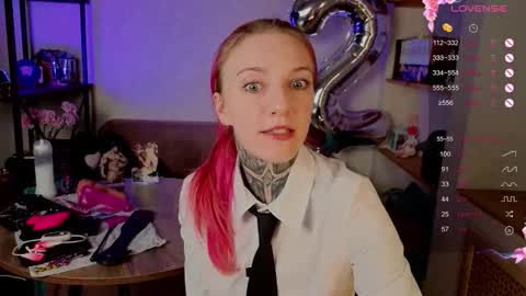 Snapshot of cherry_roxy chatting on October 19, 9:17 pm Roxy online show from October 19, 9:17 pm