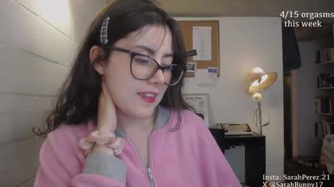 Snapshot of cherrybunny21 chatting on March 5, 4:35 am Sarah Prez online show from March 5, 4:35 am