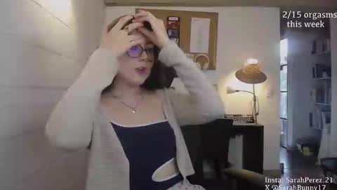 Snapshot of cherrybunny21 chatting on January 17, 10:56 pm Sarah Prez online show from January 17, 10:56 pm