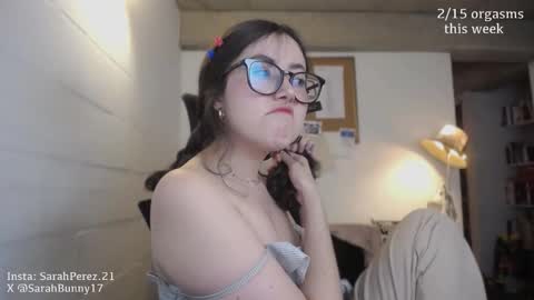 Snapshot of cherrybunny21 chatting on September 14, 4:10 am Sarah Prez online show from September 14, 4:10 am