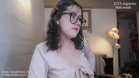 Snapshot of cherrybunny21 chatting on October 19, 3:19 am Sarah Prez online show from October 19, 3:19 am